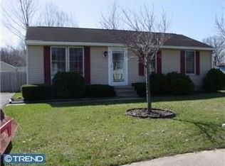 12 Midland Dr, Newark, DE 19713