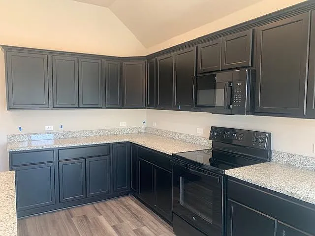 1818 Bayou Wood Ln — Photo 6