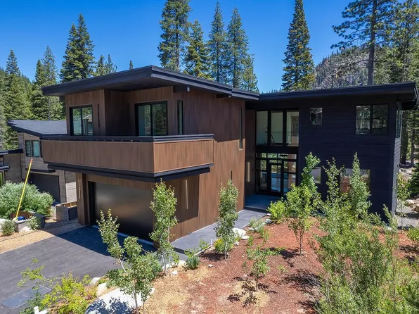 200 Smiley Ct, Olympic Valley, CA 96146