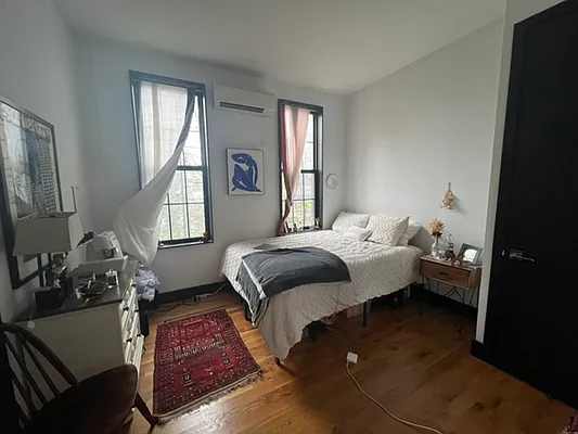 Rented by Wyckoff Heights Realty Inc. | media 15