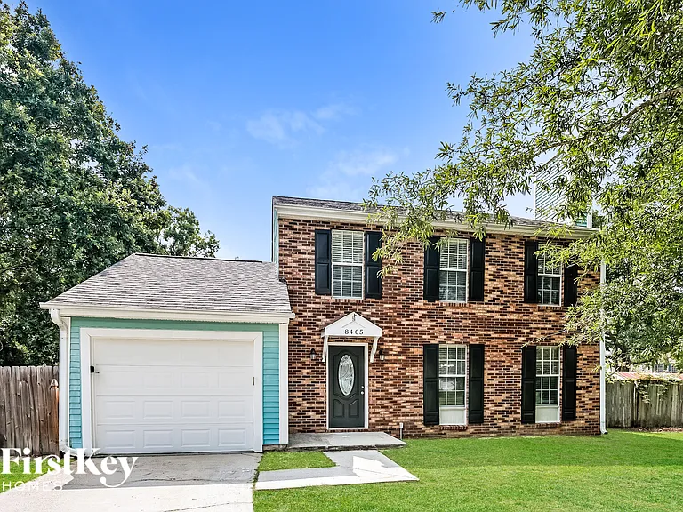 8405 Old Carriage Ct — Photo 1