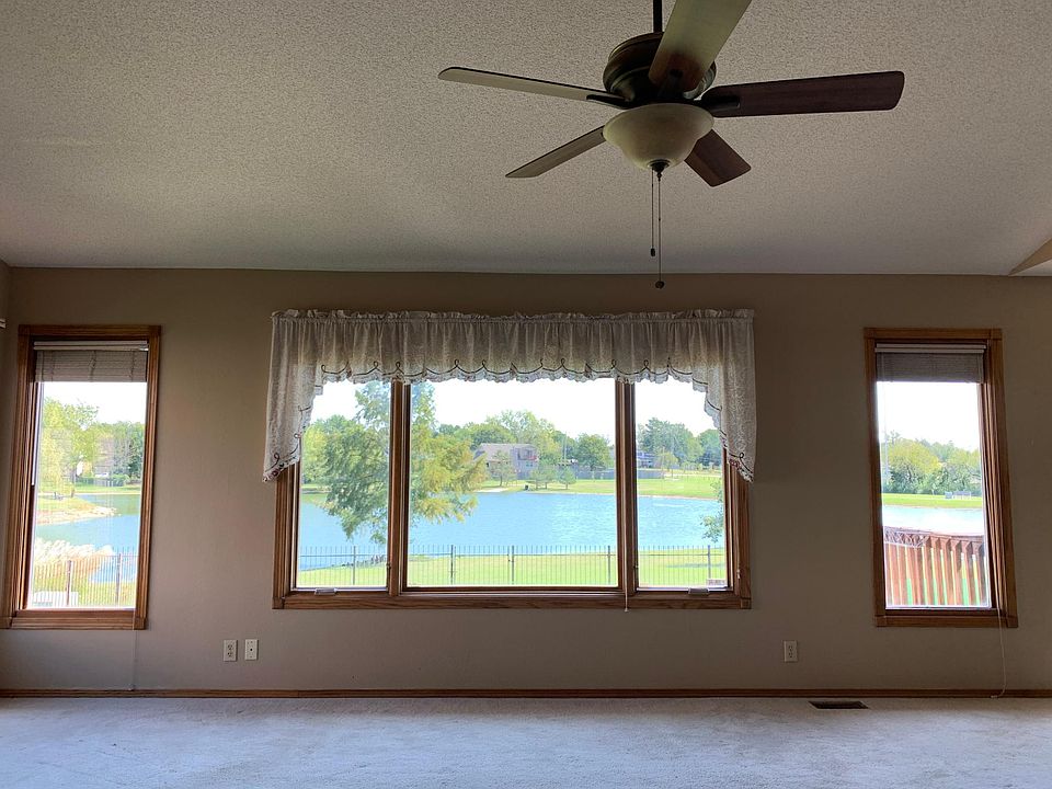 Upstairs living room