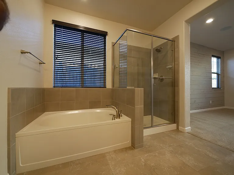 3158 Golden Trail St — Photo 12