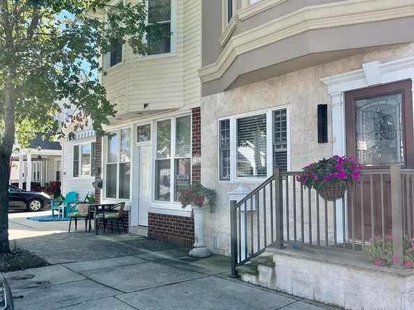 226 N Vendome Ave, Margate City, NJ 08402