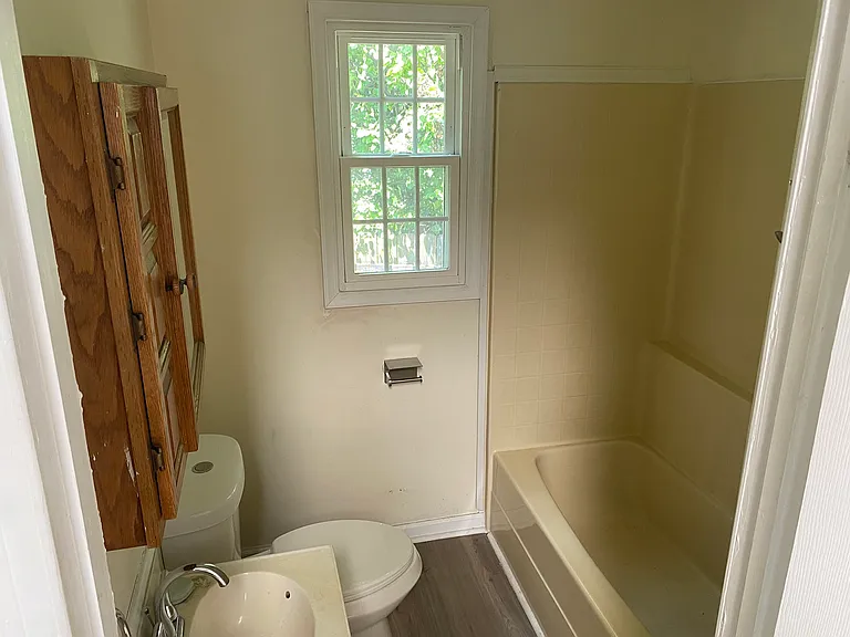 120 Bellamy Ave #C — Photo 6