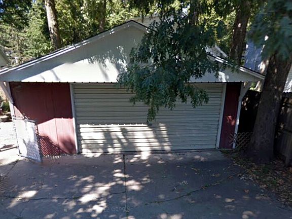 3rd image of 2625 23rd Ave