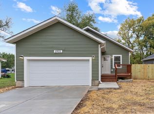 1931 N Old Orchard Ave, Springfield, MO 65803