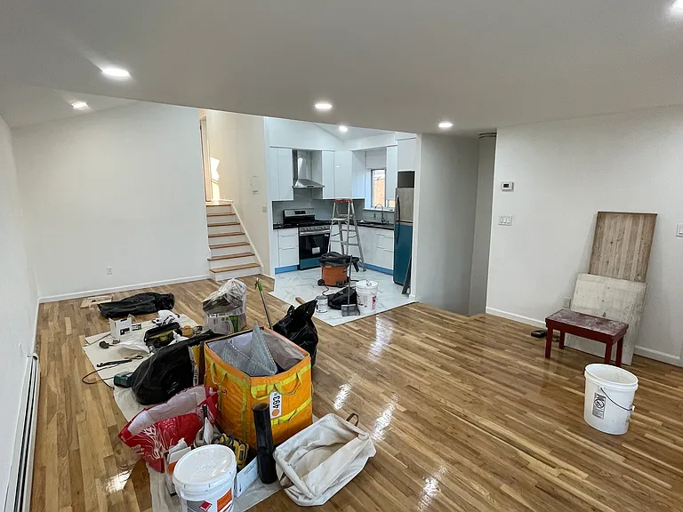 138 Bay 49 St #3 — Photo 22