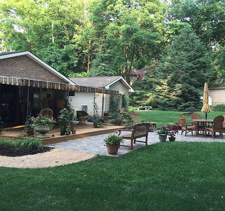 2nd image of 7749 Talhelm Rd