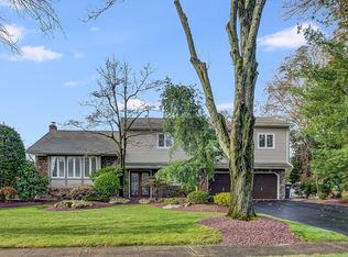 2 Memorial Rd, Marlboro, NJ 07746