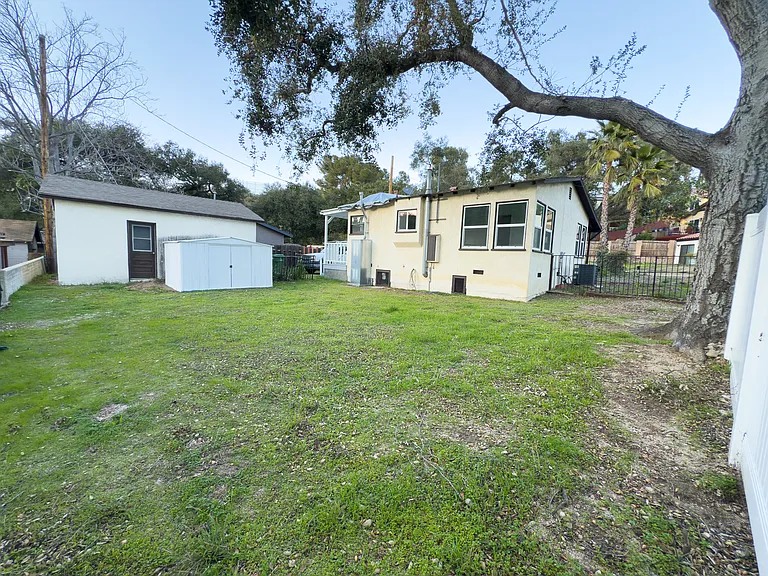 6488 Alta Gracia Dr — Photo 22