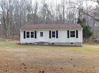 161 Shady Grove Rd, Farmville, VA 23901