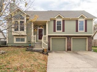 421 N Mulberry St, Gardner, KS 66030