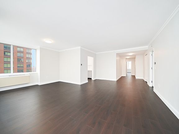 4th image of 160 Riverside Blvd APT 23A