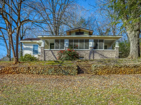225 Autumn Dr, Chattanooga, TN 37415