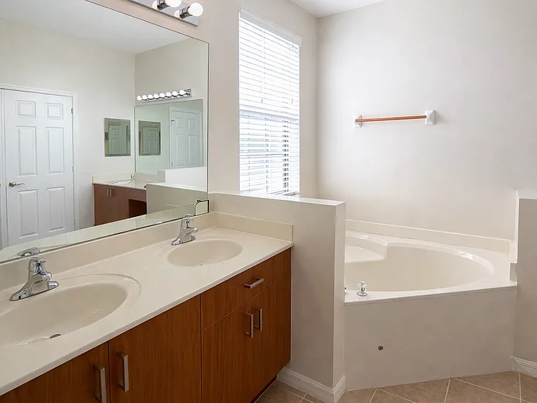 15465 Summit Place Cir — Photo 13