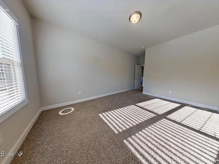 1470 Fort Dr — Photo 37