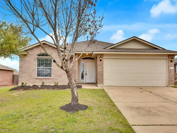 1002 Remington Dr, Leander, TX 78641