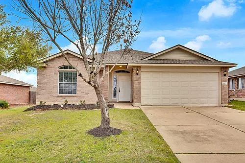 1002 Remington Dr Photo 1