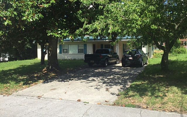 1st image of 1519 SE Loquat Way