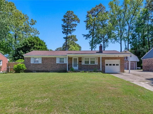 122 Gawain Dr, Newport News, VA 23602
