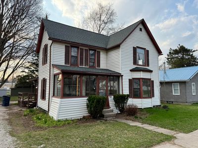 127 N Pleasant St, Watervliet, MI, 49098
