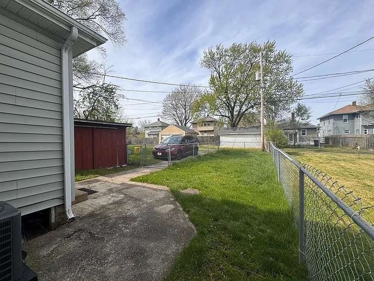 813 Miner St — Photo 20