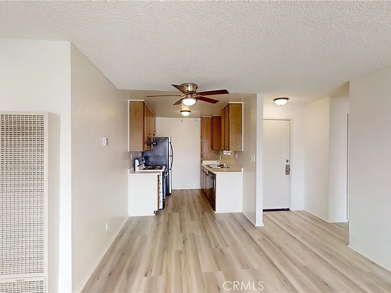 22 E Market St — Photo 5
