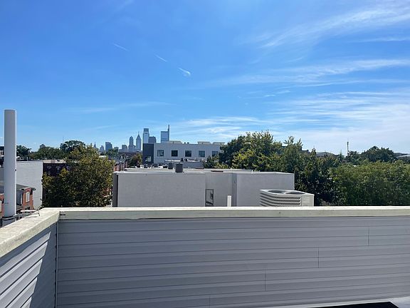 2nd image of 1724 N Bouvier St #2