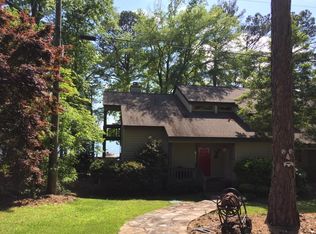 811 Fairway Dr, Alexander City, AL 35010