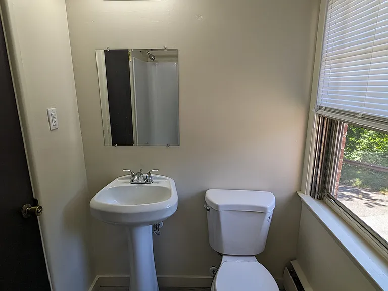 495 Crown St #253 — Photo 14