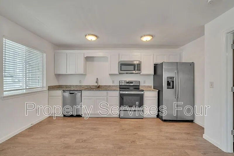 9611 Morwin St #11