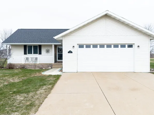 401 Amy Ave, Fairbank, IA 50629