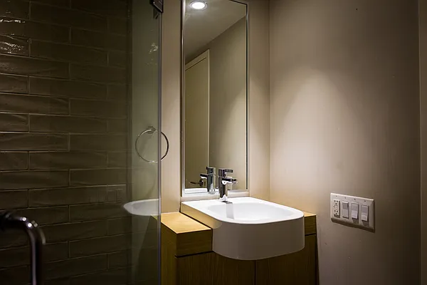 Rented by Nooklyn NYC LLC | media 15