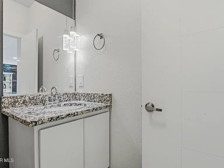 12044 Hidden Garden Pl — Photo 18