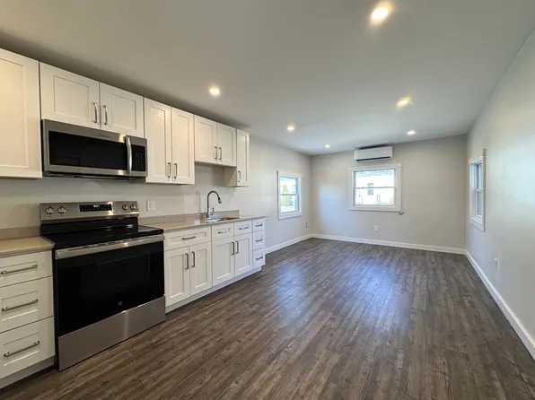 142 Main St #9, North Reading, MA 01864