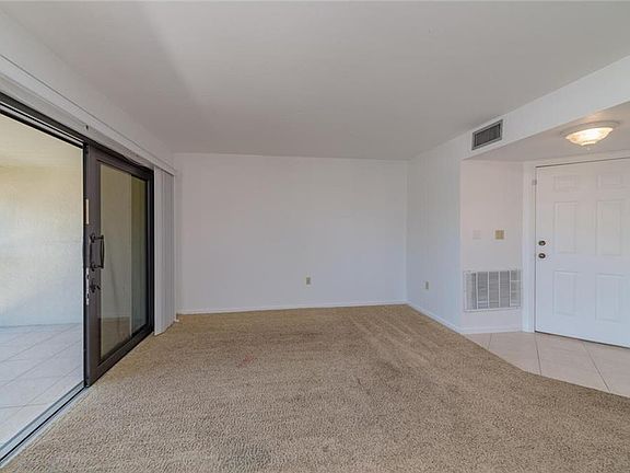 4th image of 1522 Mainsail Dr #25-D