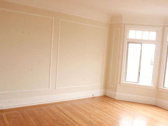 2nd image of 1025 Scott St #10