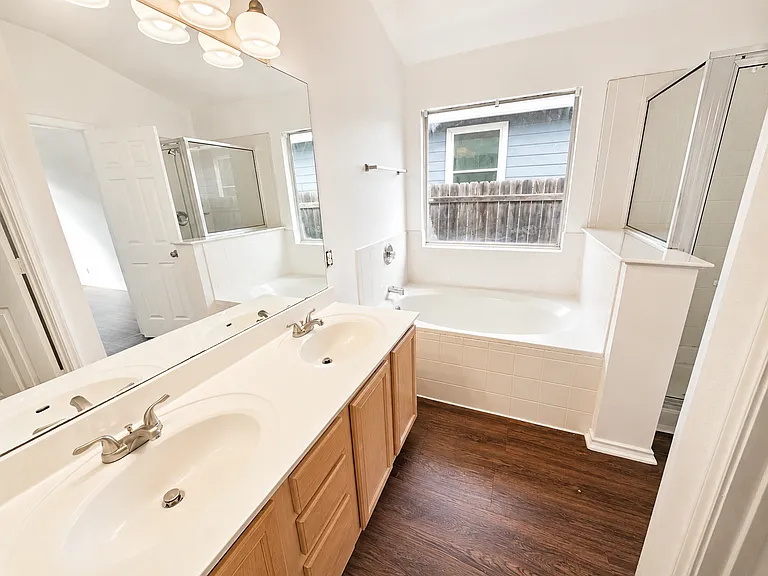 4124 Wensledale Dr #1 — Photo 7