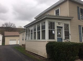 13 Mechanic St, Oxford, NY 13830
