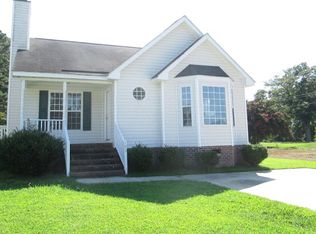 105 Broom Straw Ct, Rocky Mount, NC 27803
