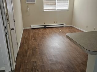 1612 N Main St #B-02, Rushville, IN 46173