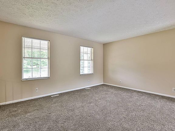 4th image of 6935 Panther Dr