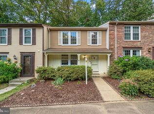 2306 Middle Creek Ln, Reston, VA 20191