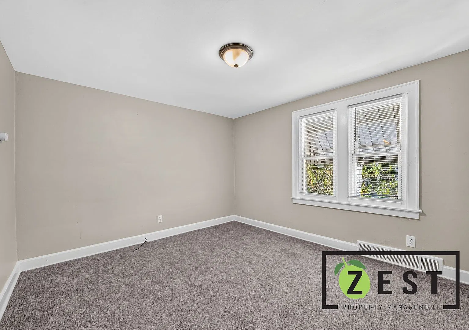 15767 Pinehurst — Photo 3