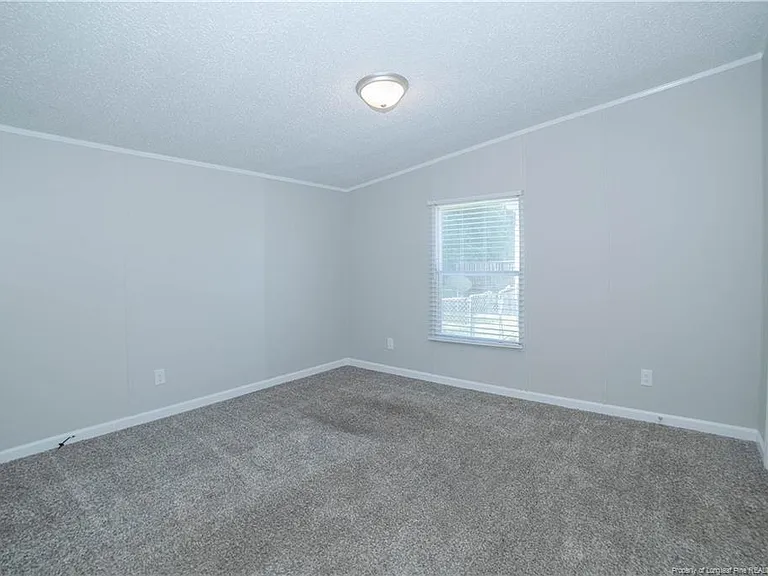 7341 April Dr — Photo 31