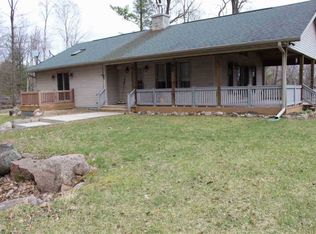 N9028 Moon Lake Retreat Rd, Iola, WI 54945