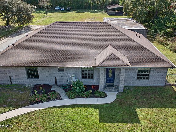 3rd image of 5161 Palmetto Ave