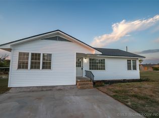 16 E Norma Ave, Sulphur, OK 73086