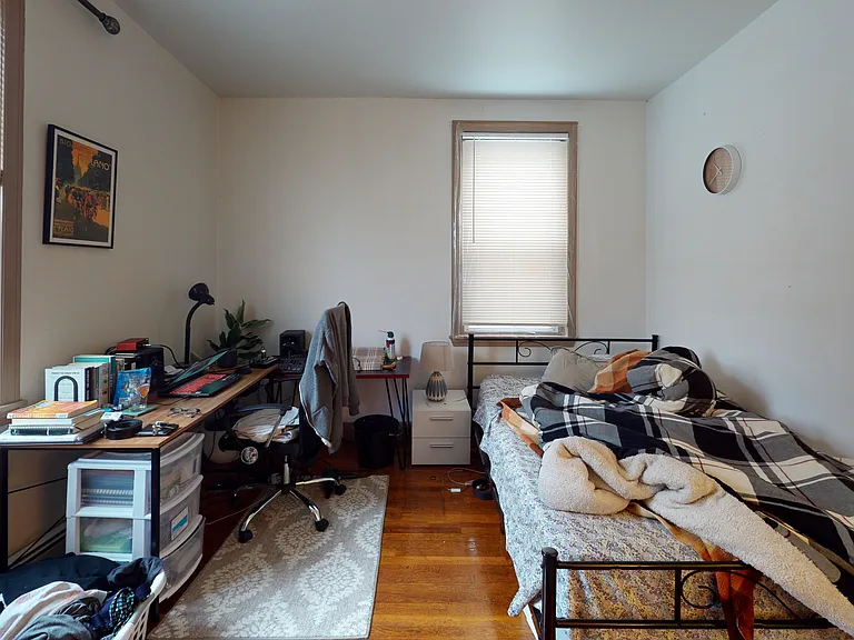 9 Winship St #4 — Photo 3